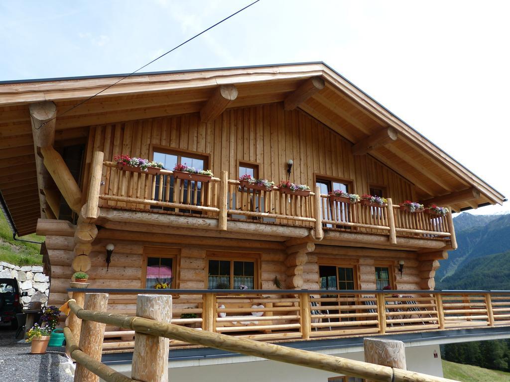 Holzberghof Leilighet Umhausen Eksteriør bilde